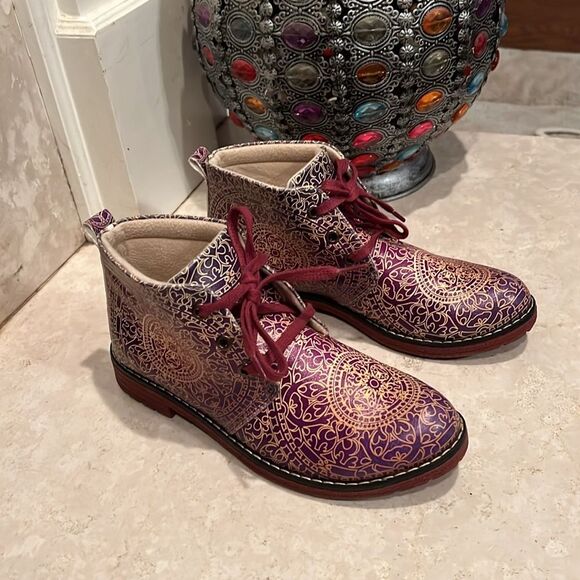 Neefs Night Glow Painted Ombre Paisley Ankle Boots Womens Size 37 US 6.5-7 - Picture 2 of 9